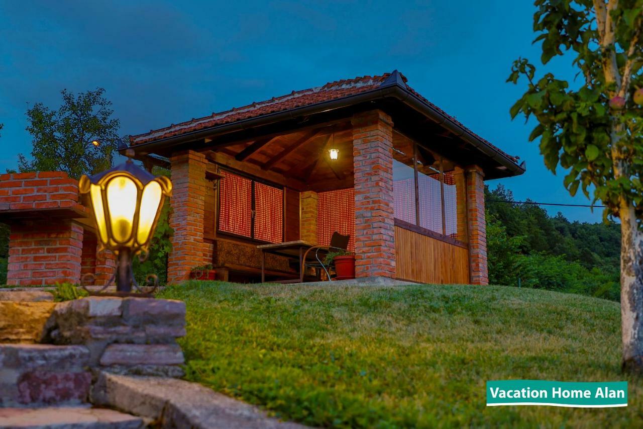 Vacation Home Alan 2 Kulen Vakuf Exterior foto